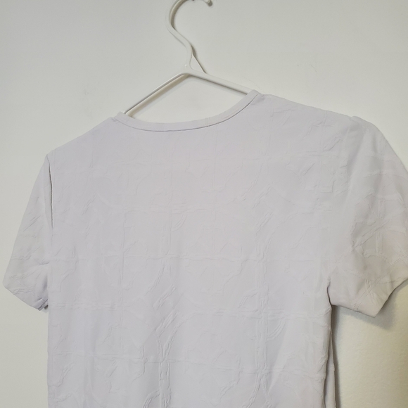 J. MClaughlin White Pattern Short Sleeve Tee Shirt - Picture 7 of 8